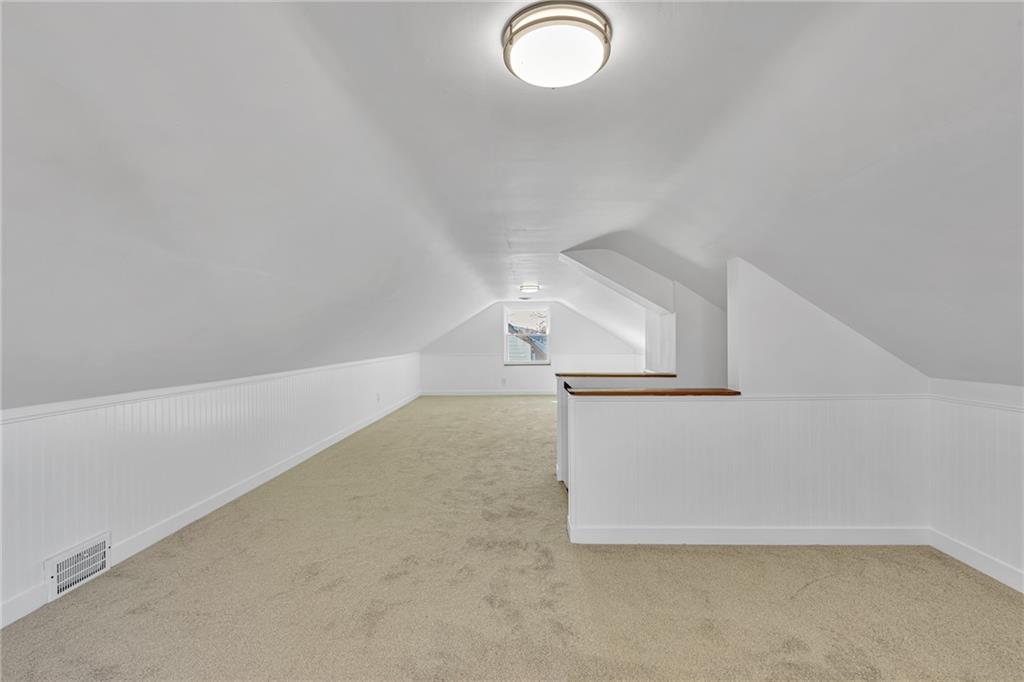 1526 Elgin Street Aliquippa, PA 15001 - Photo 13 of 33