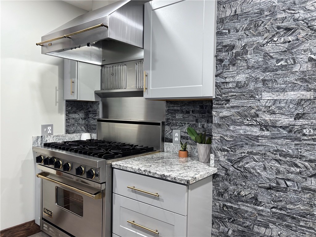 416 Benton Street Rochester, NY 14620 - Photo 12 of 38 Stone Accent Wall