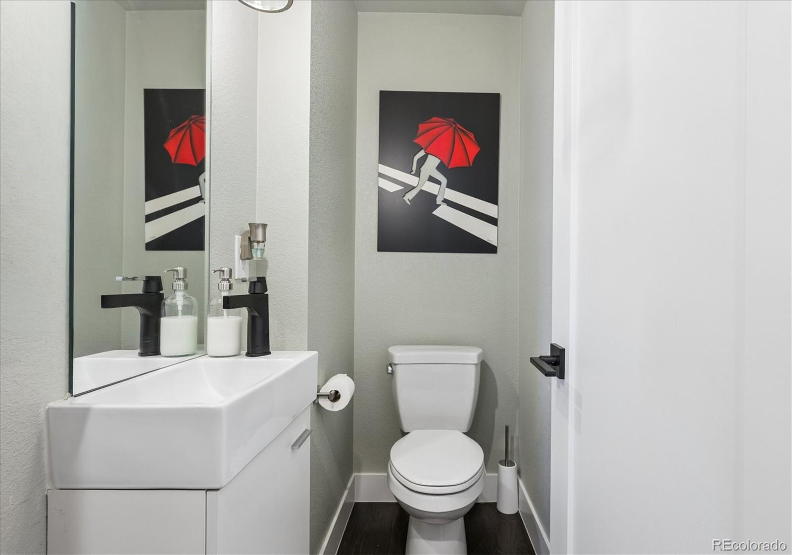 1583 Grove Street, Unit 2 Denver, CO 80204 - Photo 5 of 37