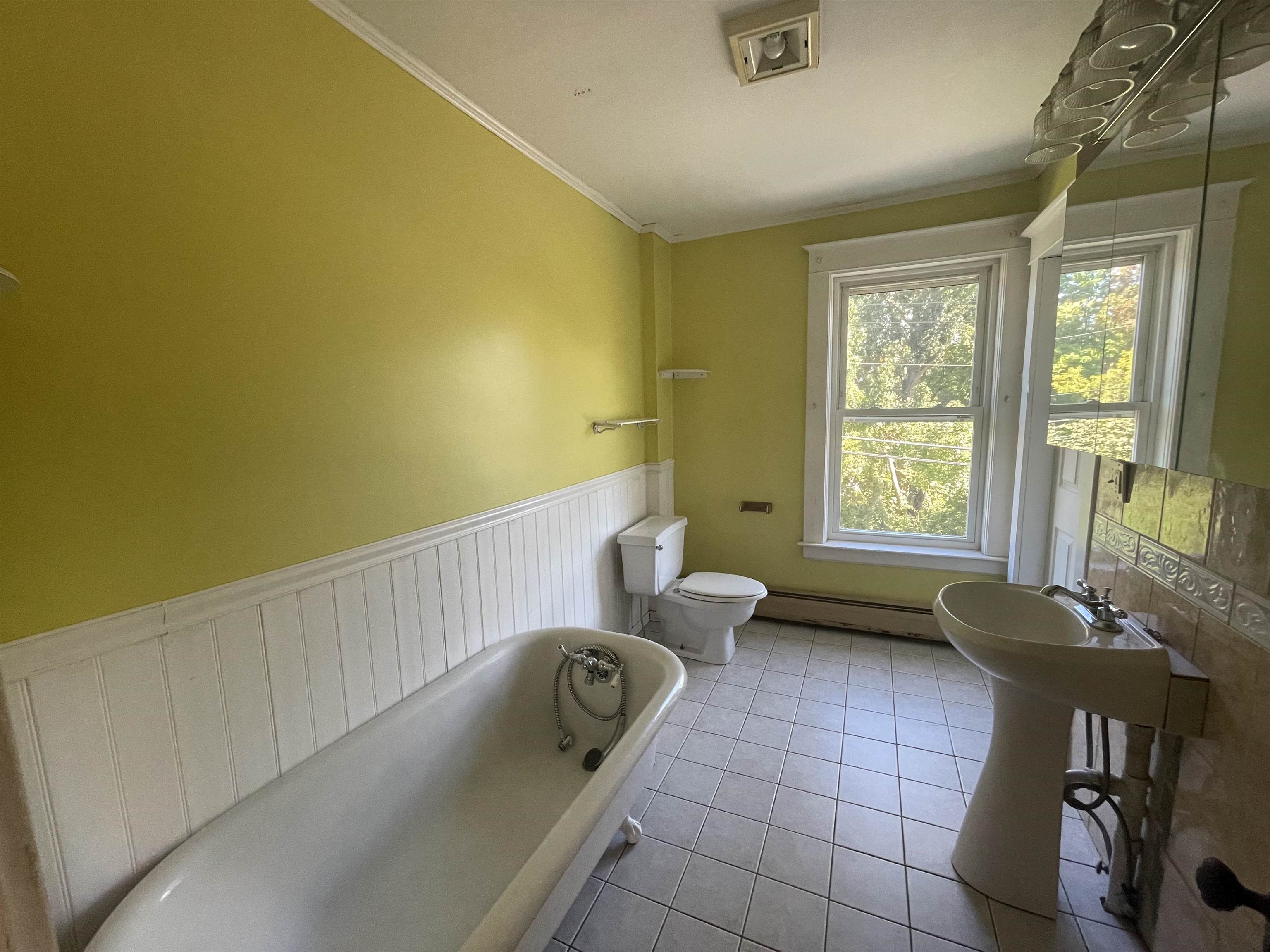269 West Main Street Newport, VT 05855 - Photo 18 of 19