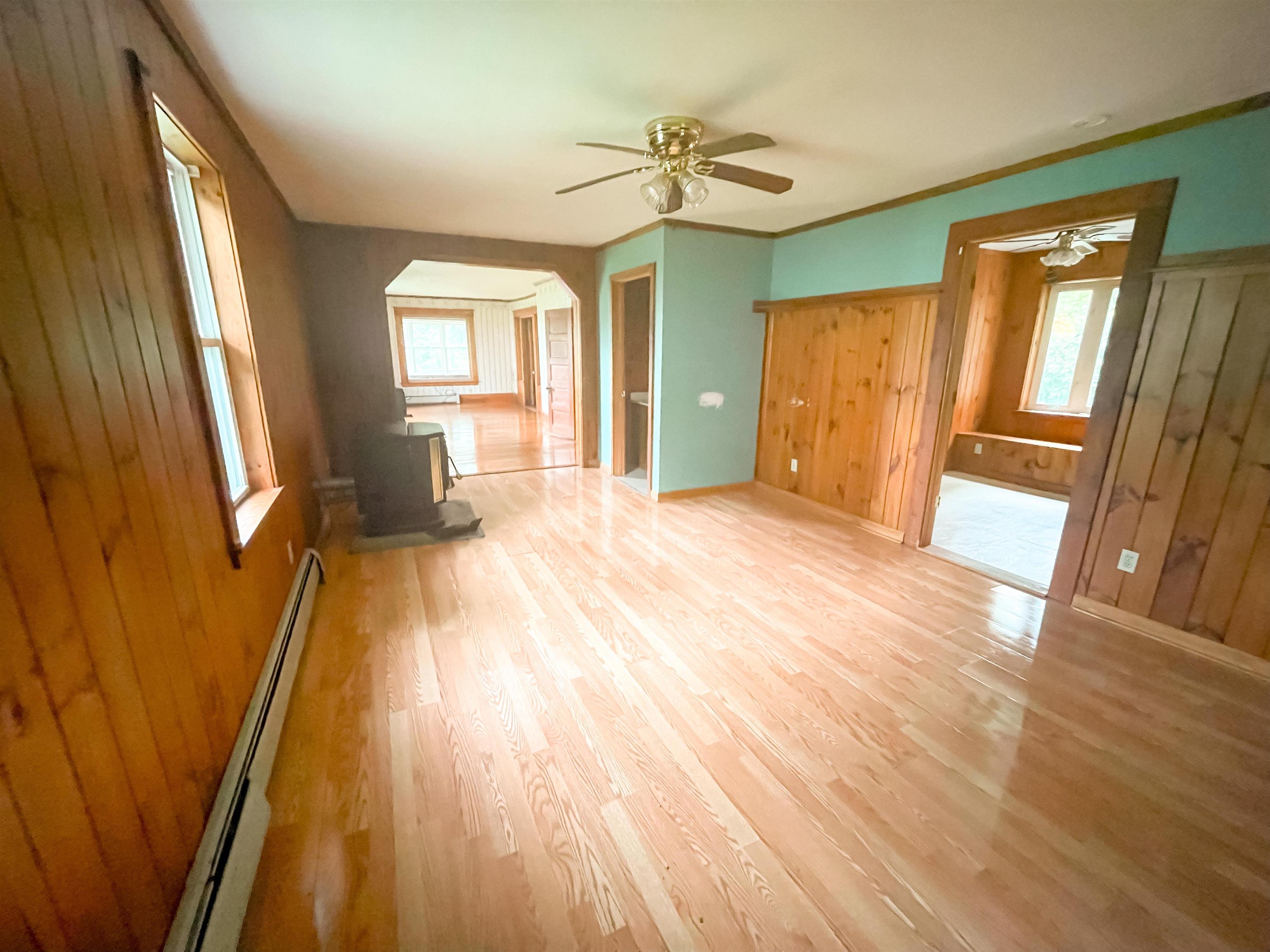 269 West Main Street Newport, VT 05855 - Photo 7 of 19