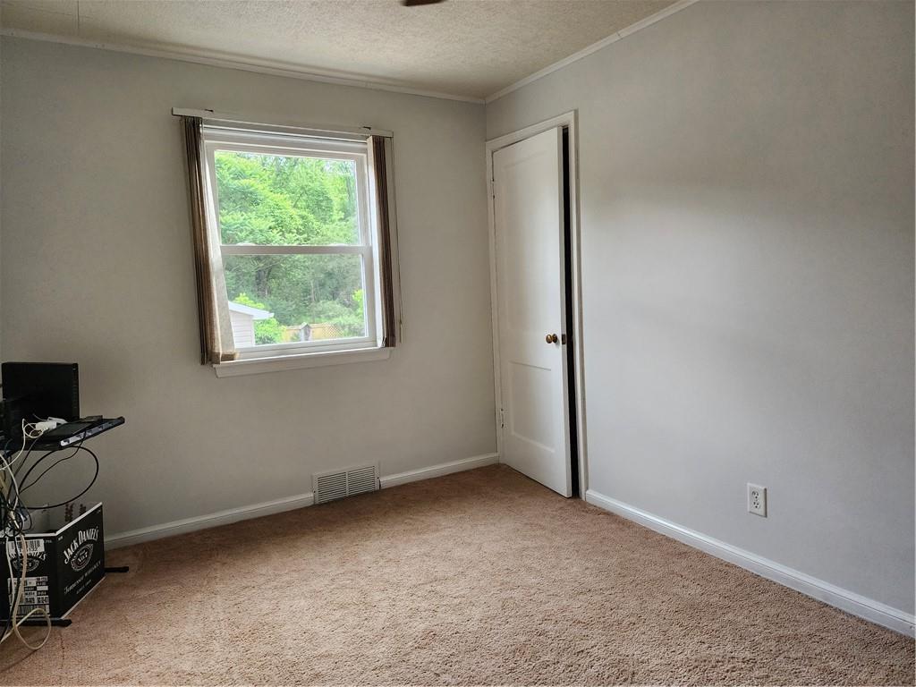 2655 River Road Vandergrift, PA 15690 - Photo 22 of 47 MAIN LEVEL BEDROOM