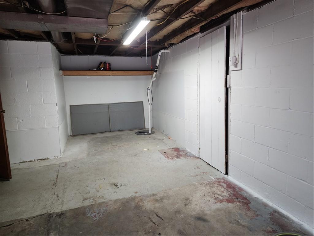 2655 River Road Vandergrift, PA 15690 - Photo 46 of 47 INTEGRAL GARAGE