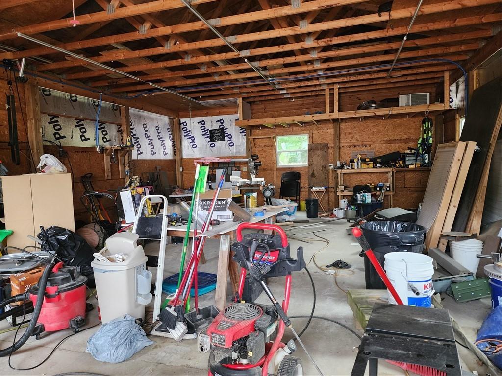 2655 River Road Vandergrift, PA 15690 - Photo 47 of 47 DETACHAED 24X36 GARAGE