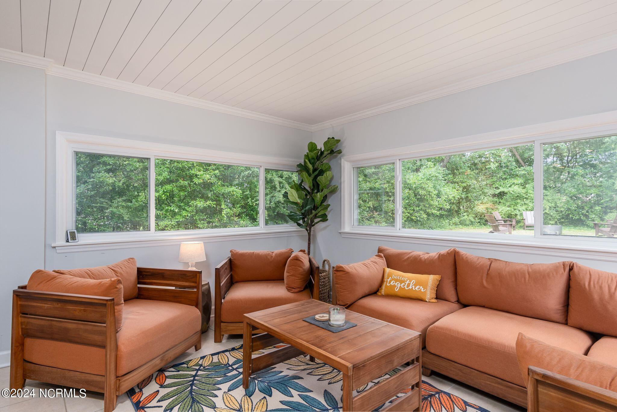 4510 Tenella Road New Bern, NC 28562 - Photo 4 of 70 Sun Room