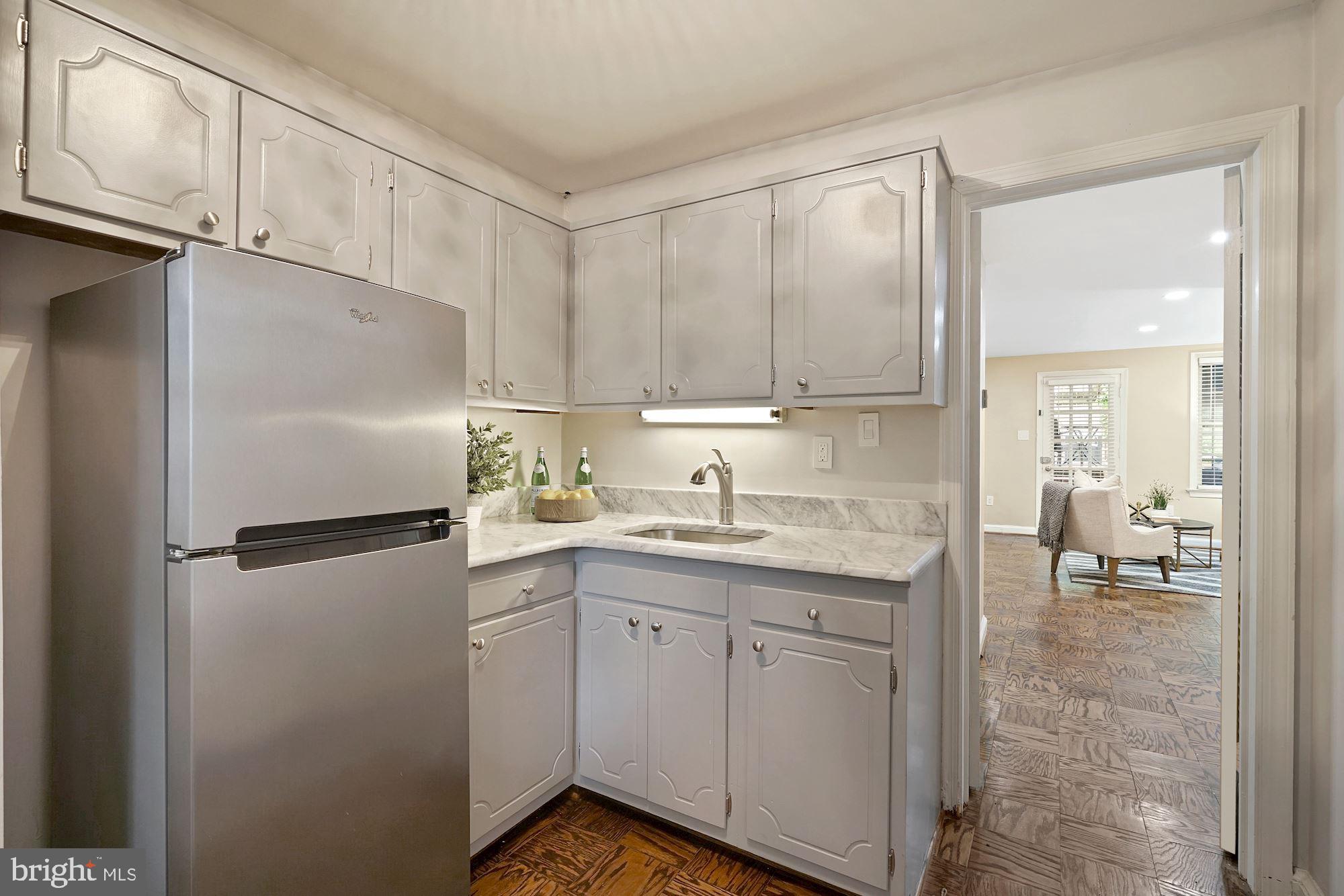 214 11th Street Southeast Washington, DC 20003 - Photo 33 of 40