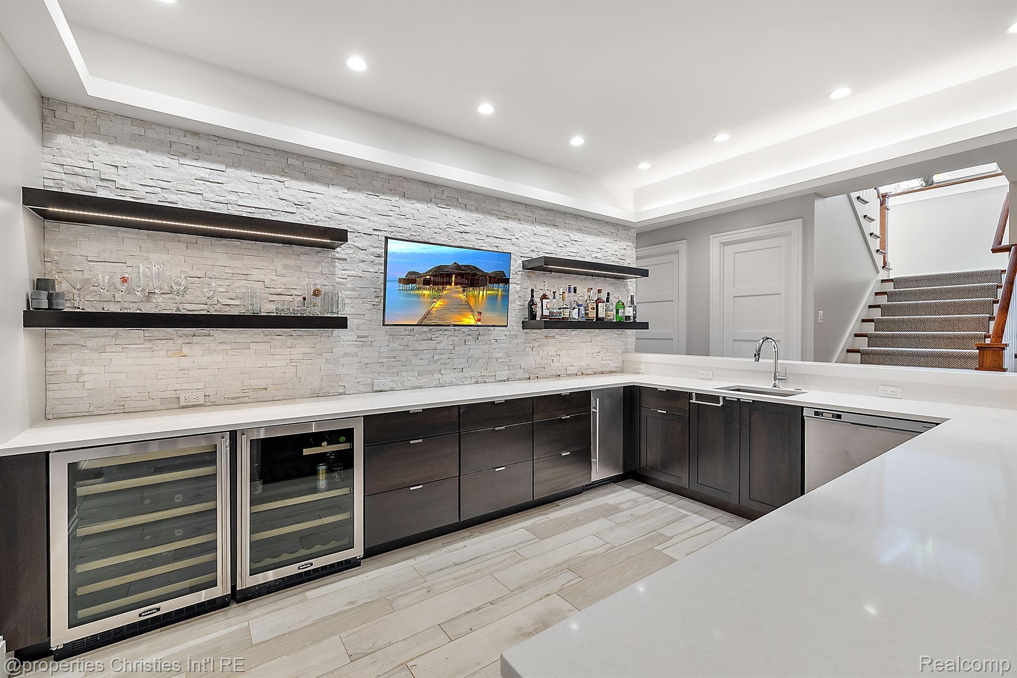 375 Baldwin Road Birmingham, MI 48009 - Photo 56 of 73 Gallery Image 56