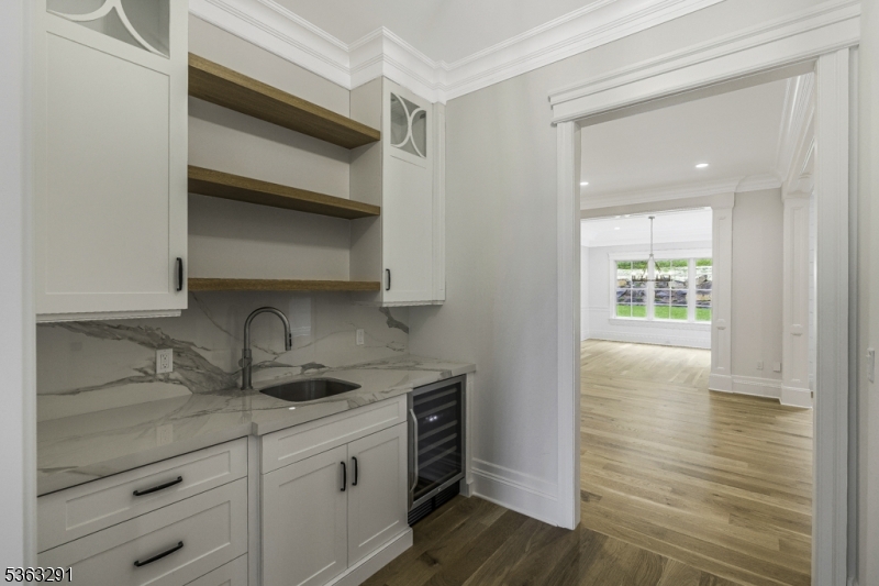 8 Cobblestone Court Warren, NJ 07059 - Photo 21 of 50 a kitchen with a sink cabinets and a window