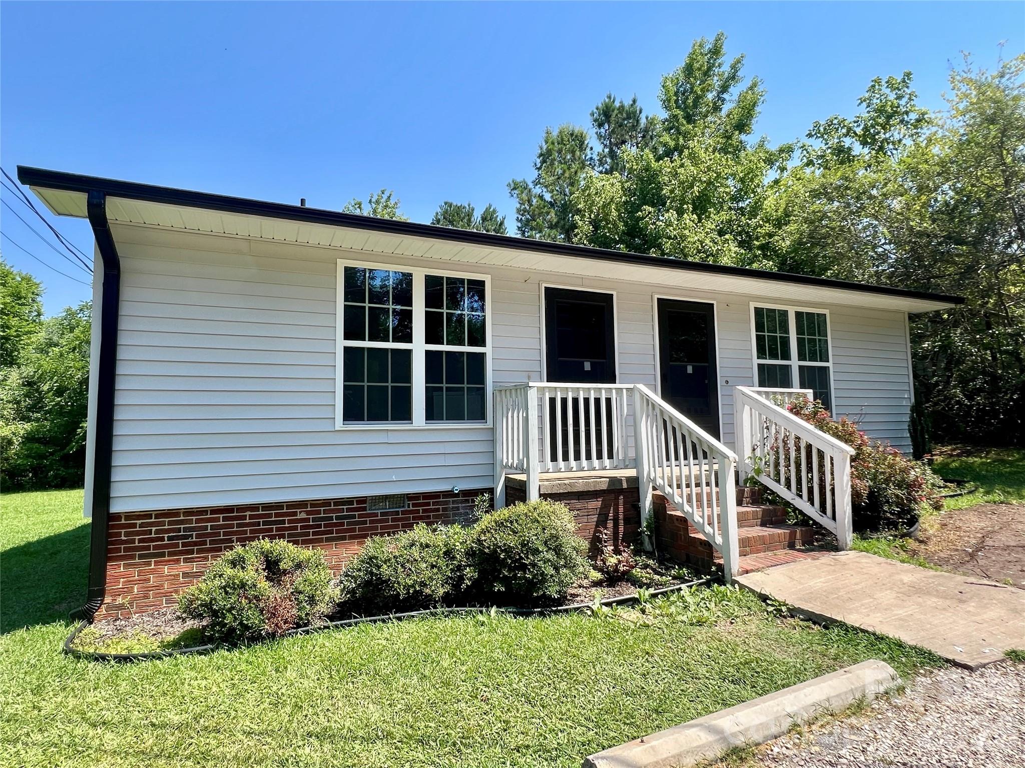 1316-1318 Old Landsford Road Lancaster, SC 29720 - Photo 1 of 30