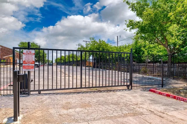 $775 | 8009 West Elizabeth Lane, Unit 105, Fort Worth, TX 76116