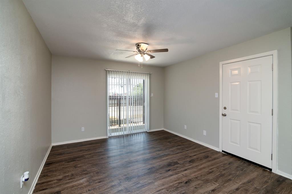 8045 West Elizabeth Lane, Unit 105 Fort Worth, TX 76116 - Photo 5 of 13