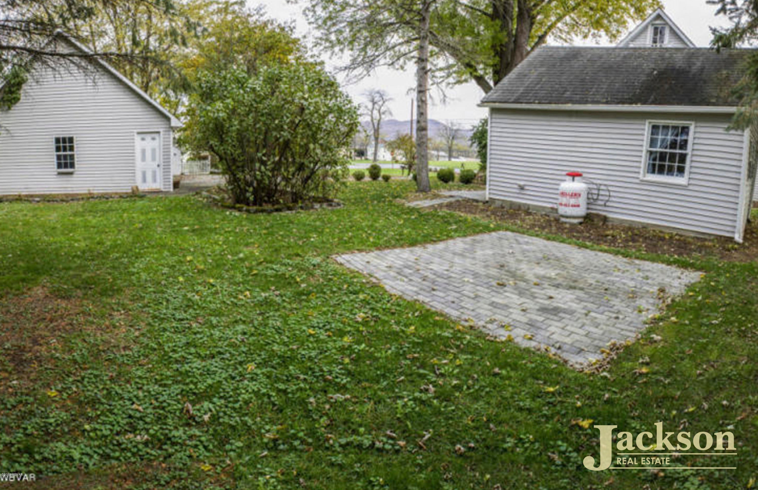 836 River Road Jersey Shore, PA 17740 - Photo 4 of 15 Back