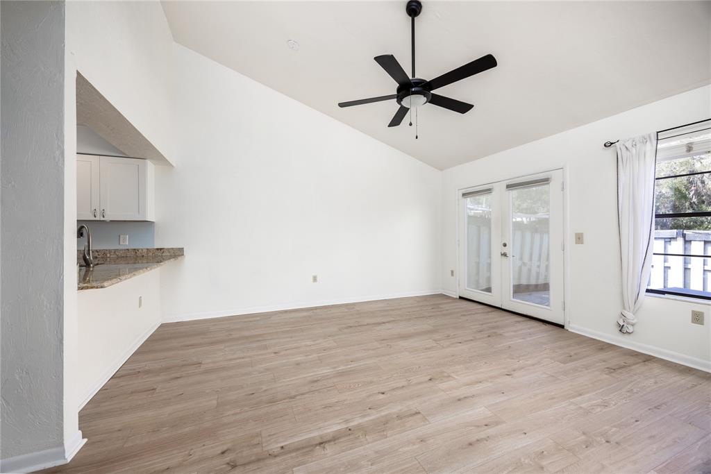4424 Southwest 20th Lane Gainesville, FL 32607 - Photo 11 of 32 Gallery Image 11