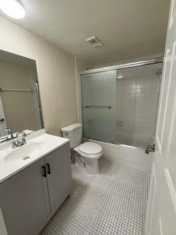 $2,000 | 2805 Southwest 22nd Avenue, Unit 1030, Delray Beach, FL 33445