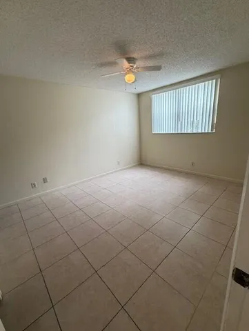 $2,000 | 2805 Southwest 22nd Avenue, Unit 1030, Delray Beach, FL 33445