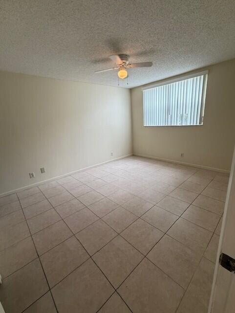 2805 Southwest 22nd Avenue, Unit 1030 Delray Beach, FL 33445 - Photo 18 of 24 2806 7