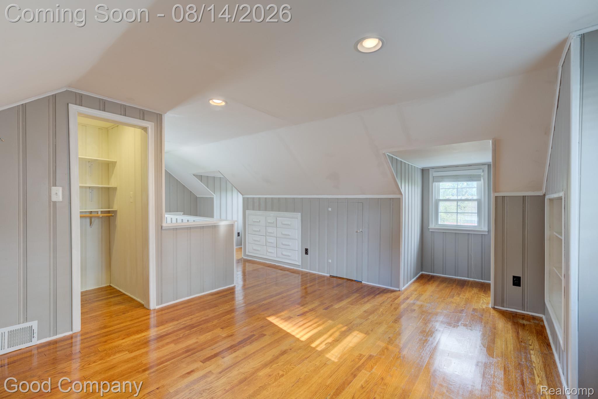 2211 Harvard Road Berkley, MI 48072 - Photo 29 of 45 2211 Harvard Rd.-36.jpg