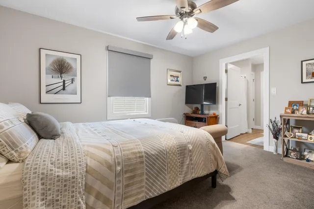 $289,900 | 901 9th Street Southwest, Unit 8B, Demotte, IN 46310