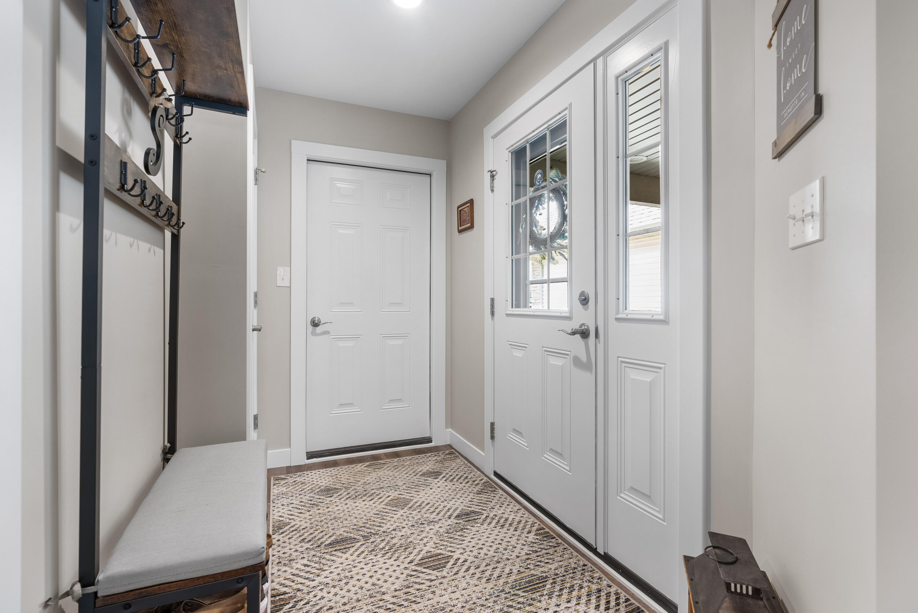 901 9th Street Southwest, Unit 8B Demotte, IN 46310 - Photo 3 of 21 3000x2003