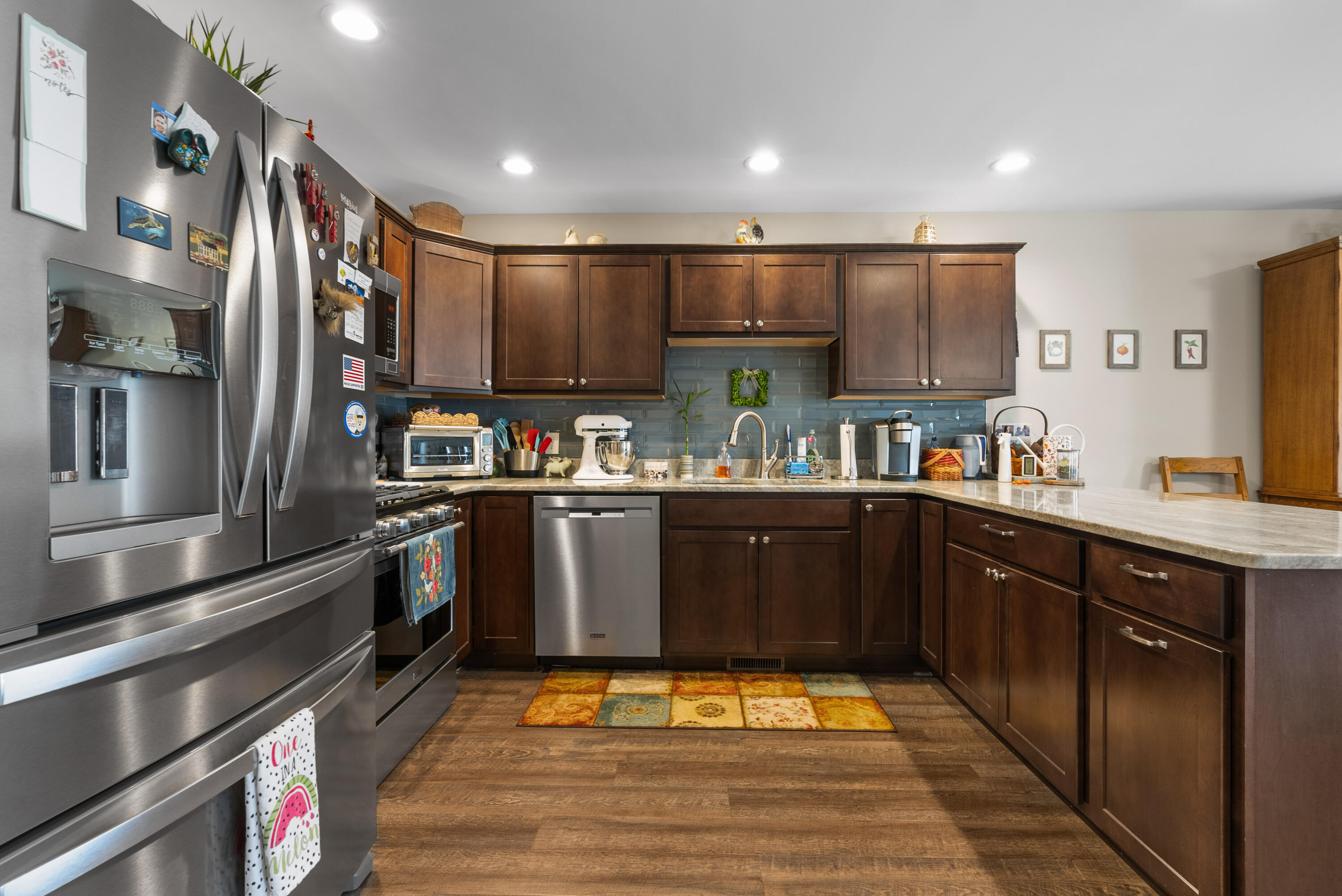 901 9th Street Southwest, Unit 8B Demotte, IN 46310 - Photo 4 of 21 3000x2003