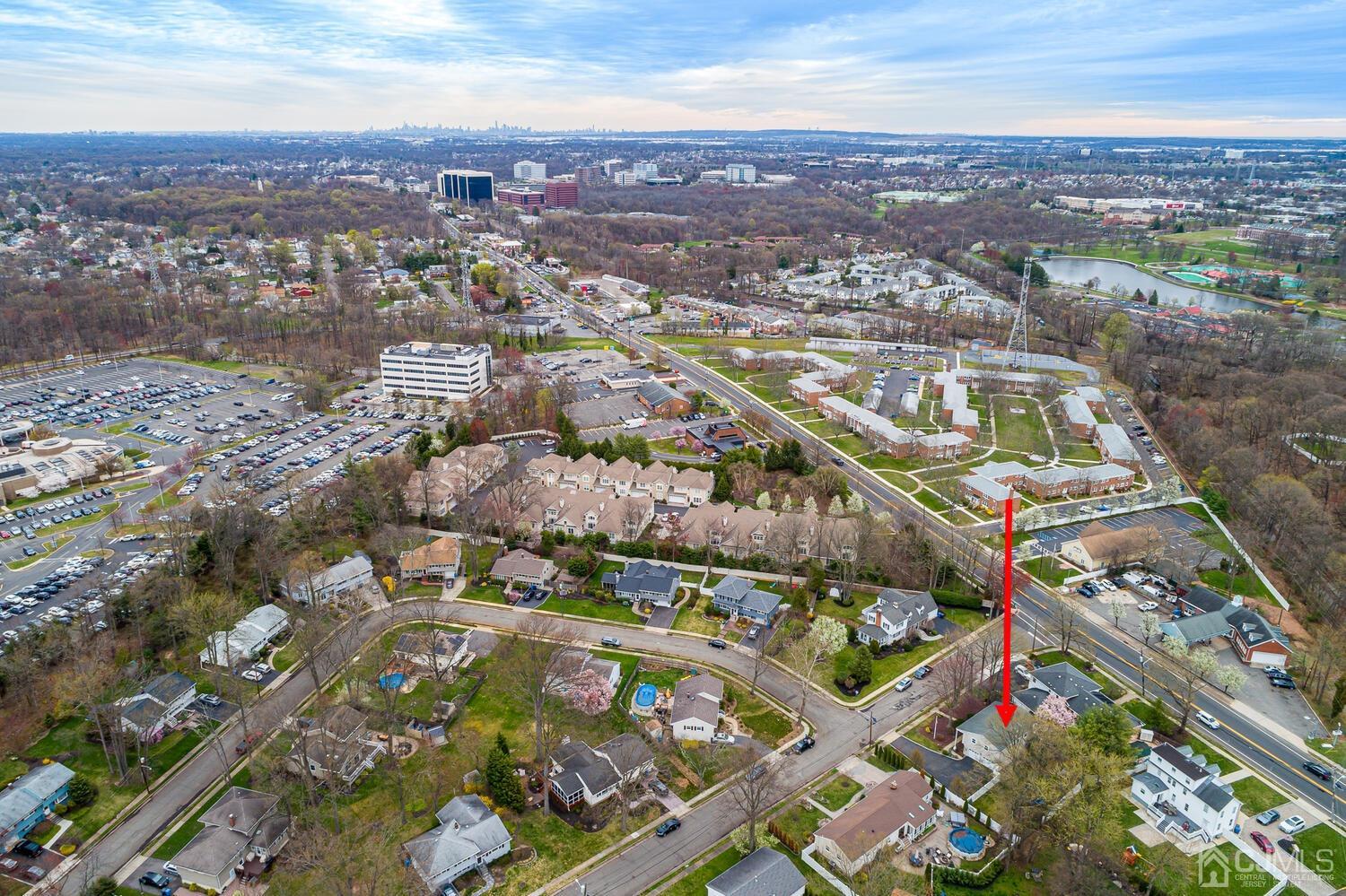 20 Homestead Road Metuchen, NJ 08840 - Photo 48 of 49 an aerial view of multiple house