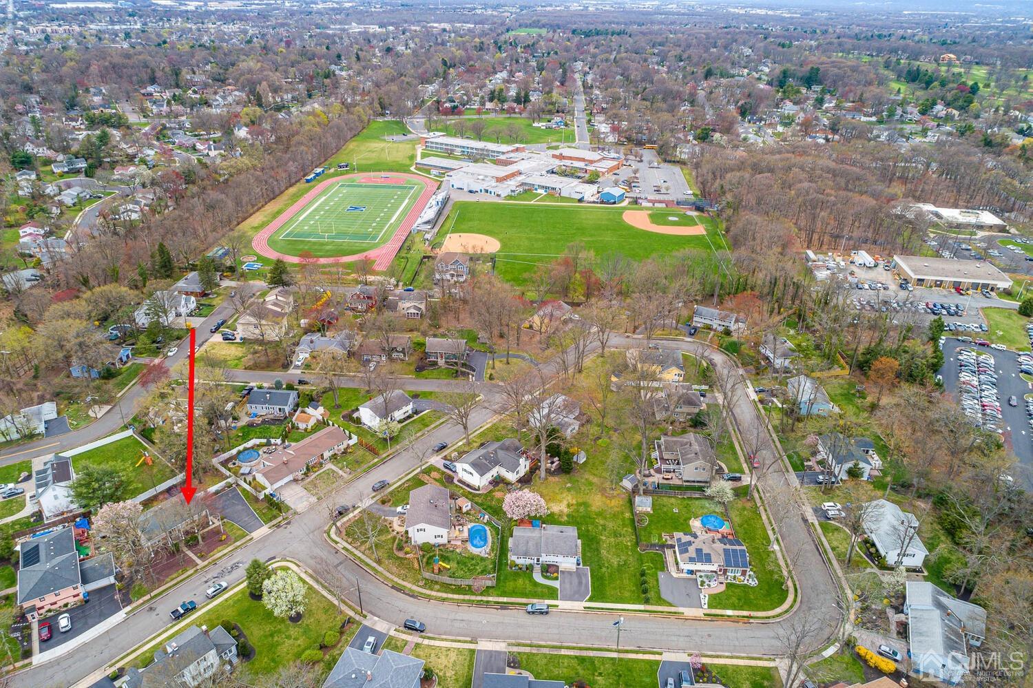 20 Homestead Road Metuchen, NJ 08840 - Photo 6 of 49 a view of a city