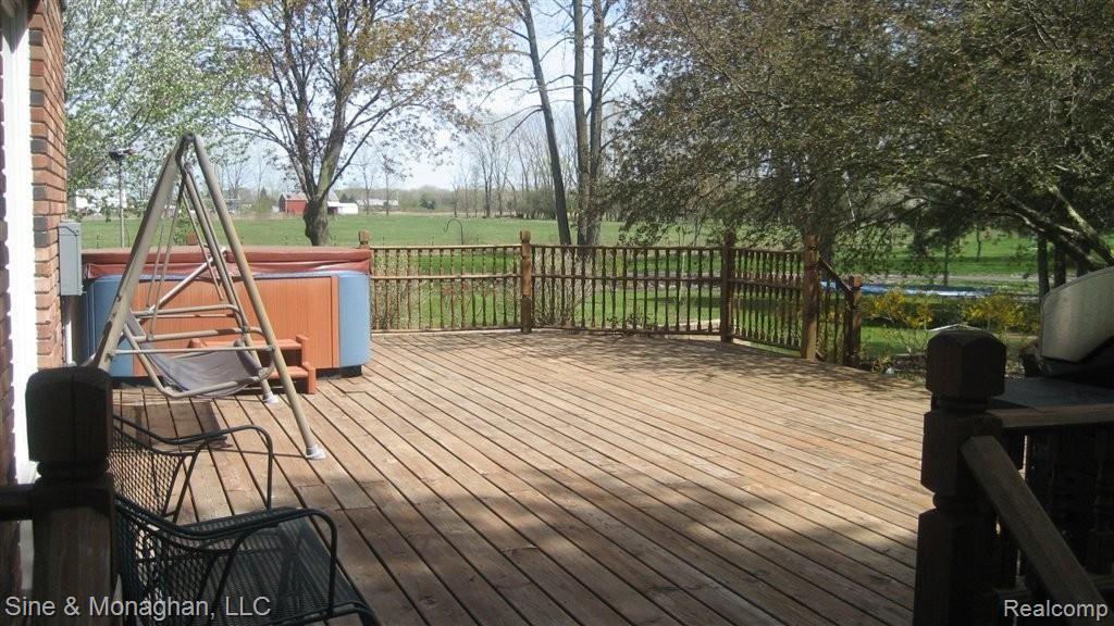7141 Big Hand Road St. Clair, MI 48079 - Photo 4 of 19 D.JPG
