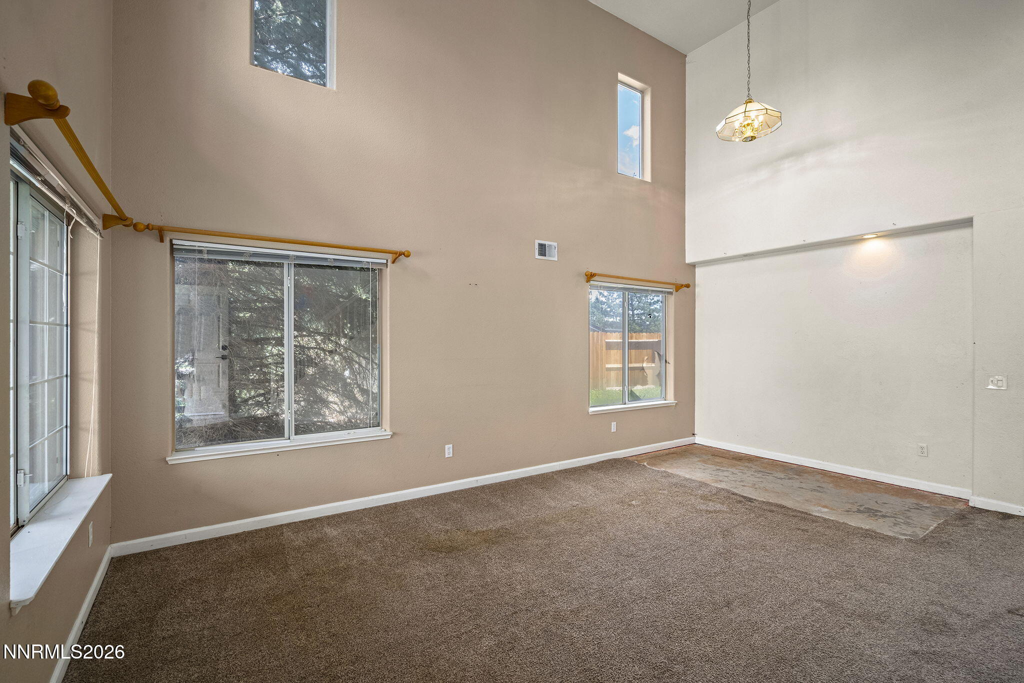 11560 Claim Stake Drive Reno, NV 89506 - Photo 4 of 29 4-web-or-mls-_DSC9144