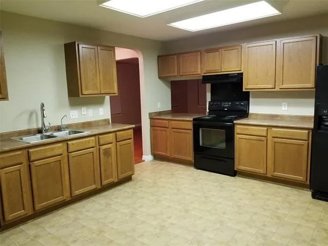 $1,900 | 19732 Cheyenne Valley Drive, Round Rock, TX 78664