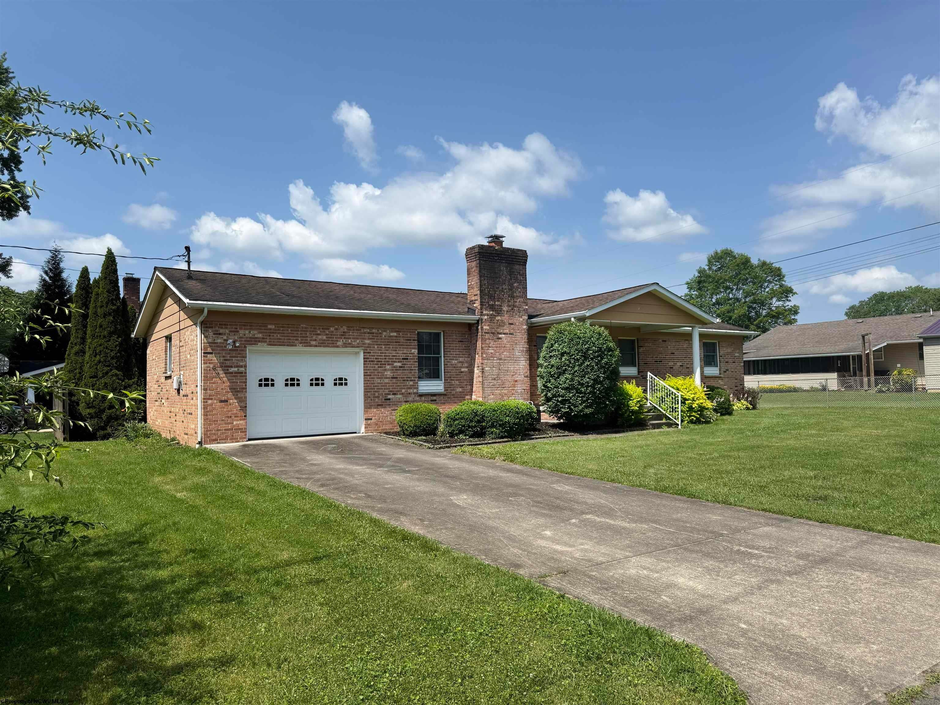 202 Robinhood Road Elkins, WV 26241 - Photo 3 of 40 Gallery Image 3