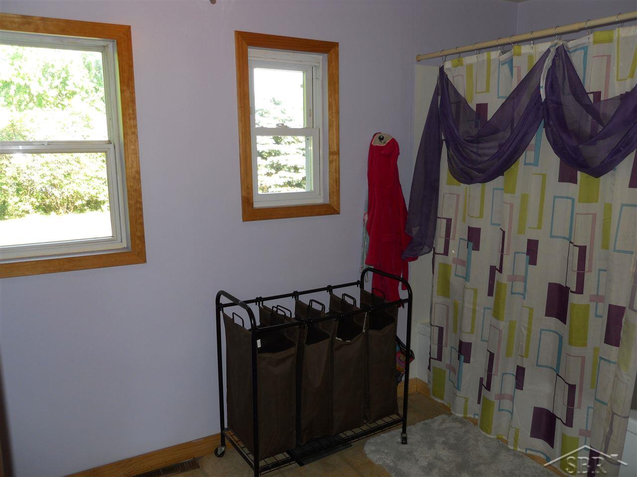 1665 West Barnes Road Fostoria, MI 48435 - Photo 22 of 53 31295382-21.JPG