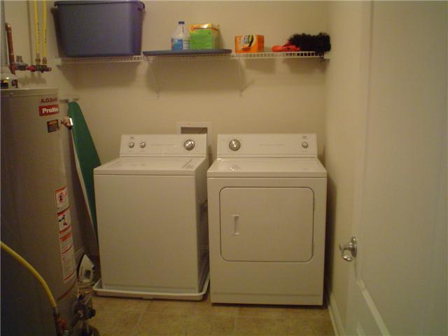 853 Colonial Way Franklin, IN 46131 - Photo 15 of 21 Gallery Image 15