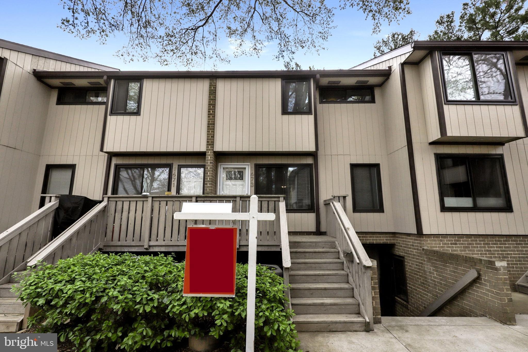 1673 Westwind Way McLean, VA 22102 - Photo 1 of 24