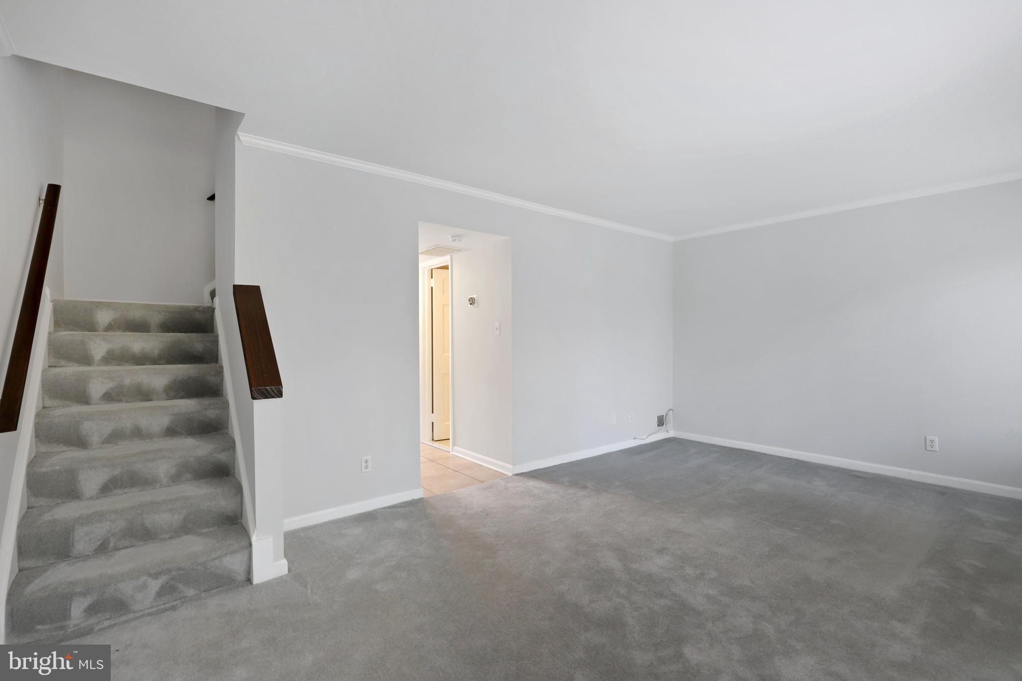 1673 Westwind Way McLean, VA 22102 - Photo 3 of 24