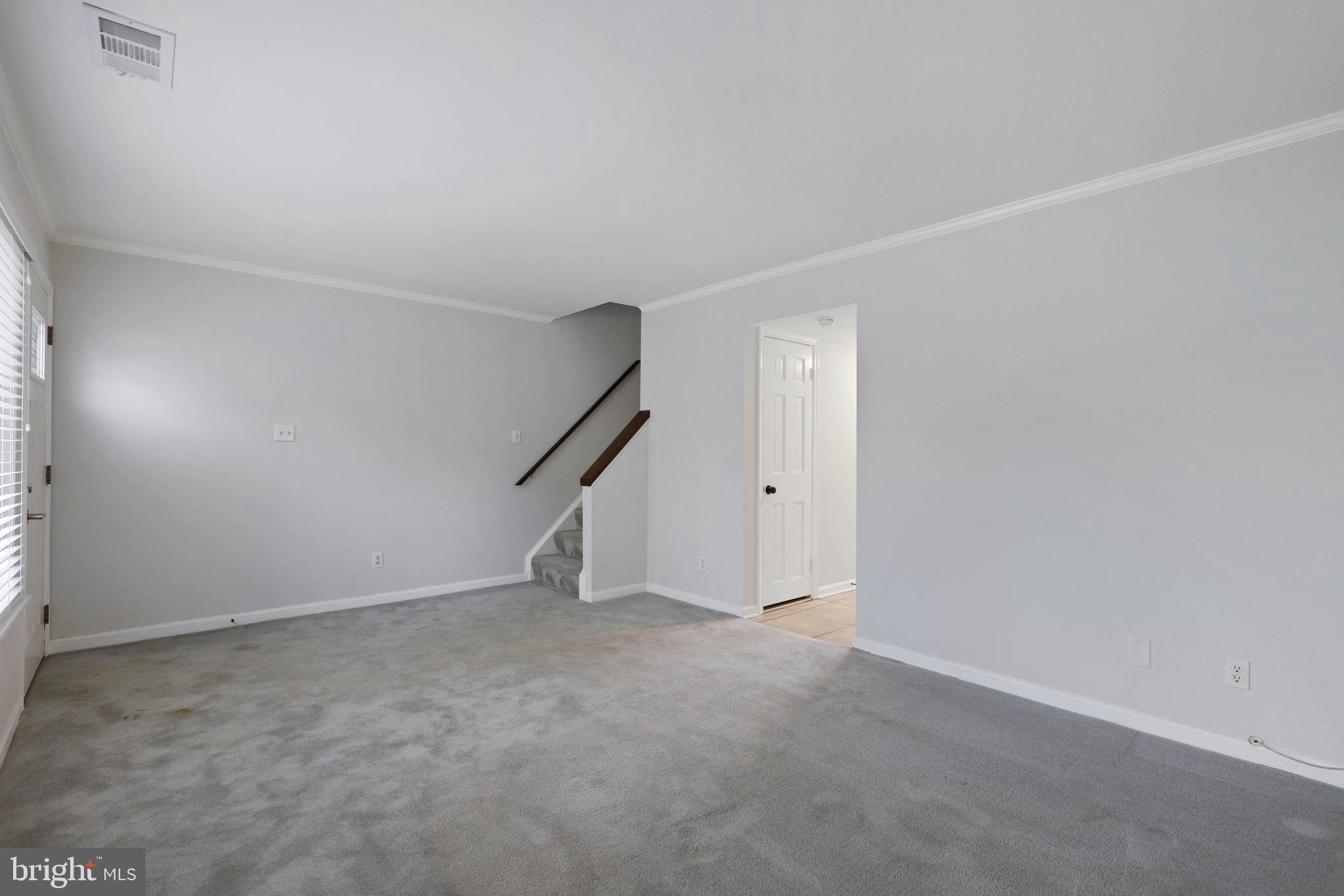 1673 Westwind Way McLean, VA 22102 - Photo 6 of 24