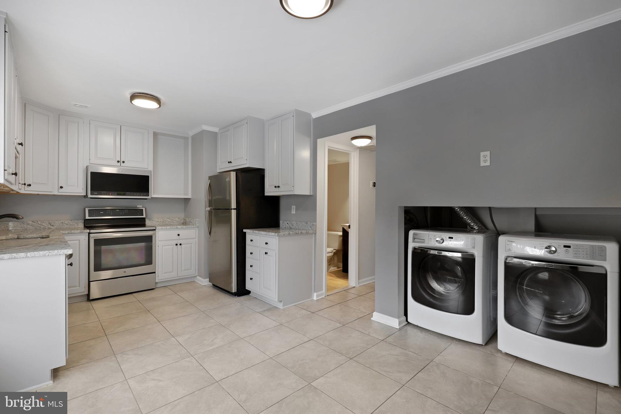 1673 Westwind Way McLean, VA 22102 - Photo 9 of 24