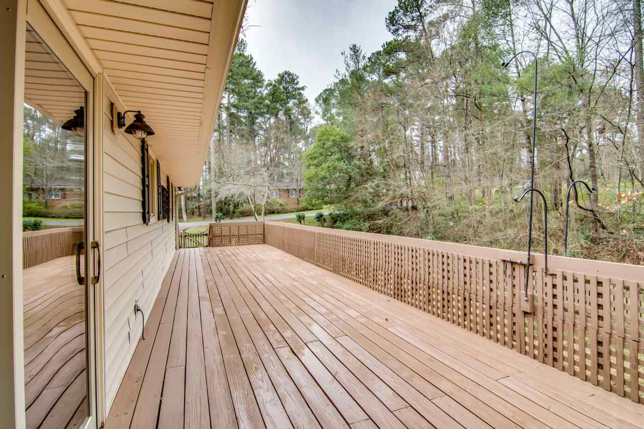 4314 Malvern Road Durham, NC 27707 - Photo 26 of 30 Deck