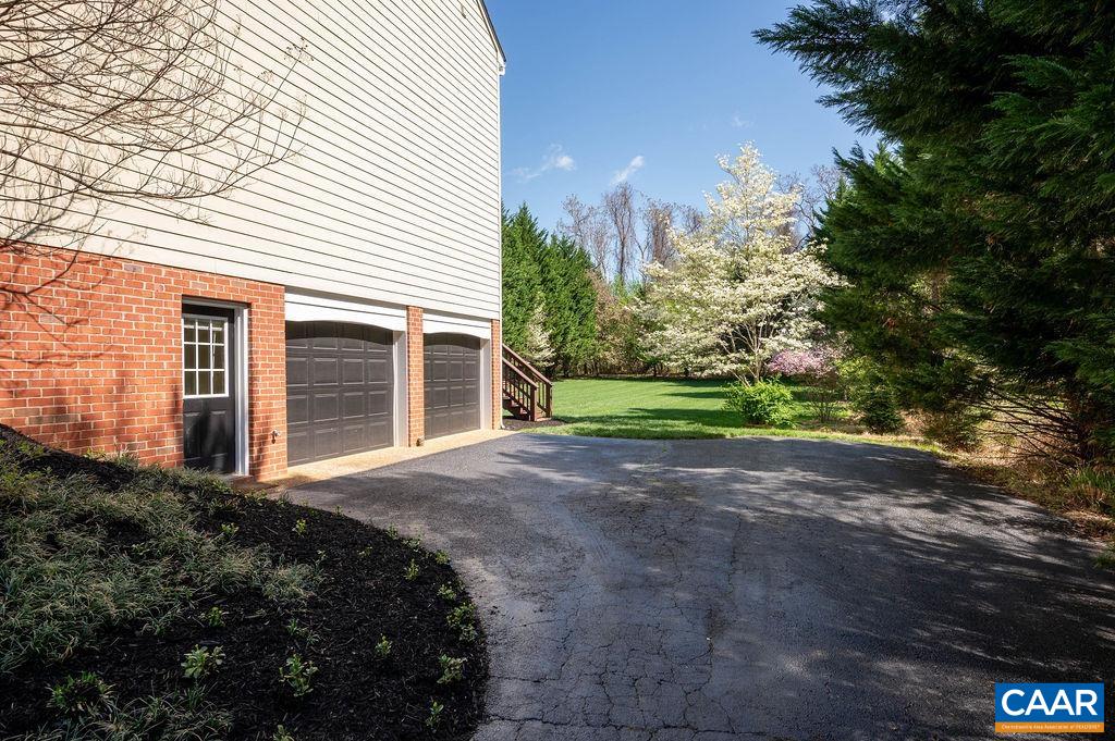 1425 Singleton Lane Charlottesville, VA 22903 - Photo 33 of 42