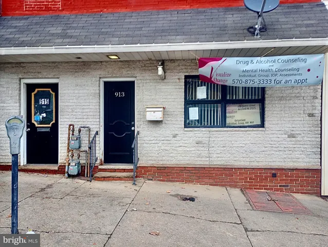 $219,000 | 913 Centre Street, Ashland, PA 17921