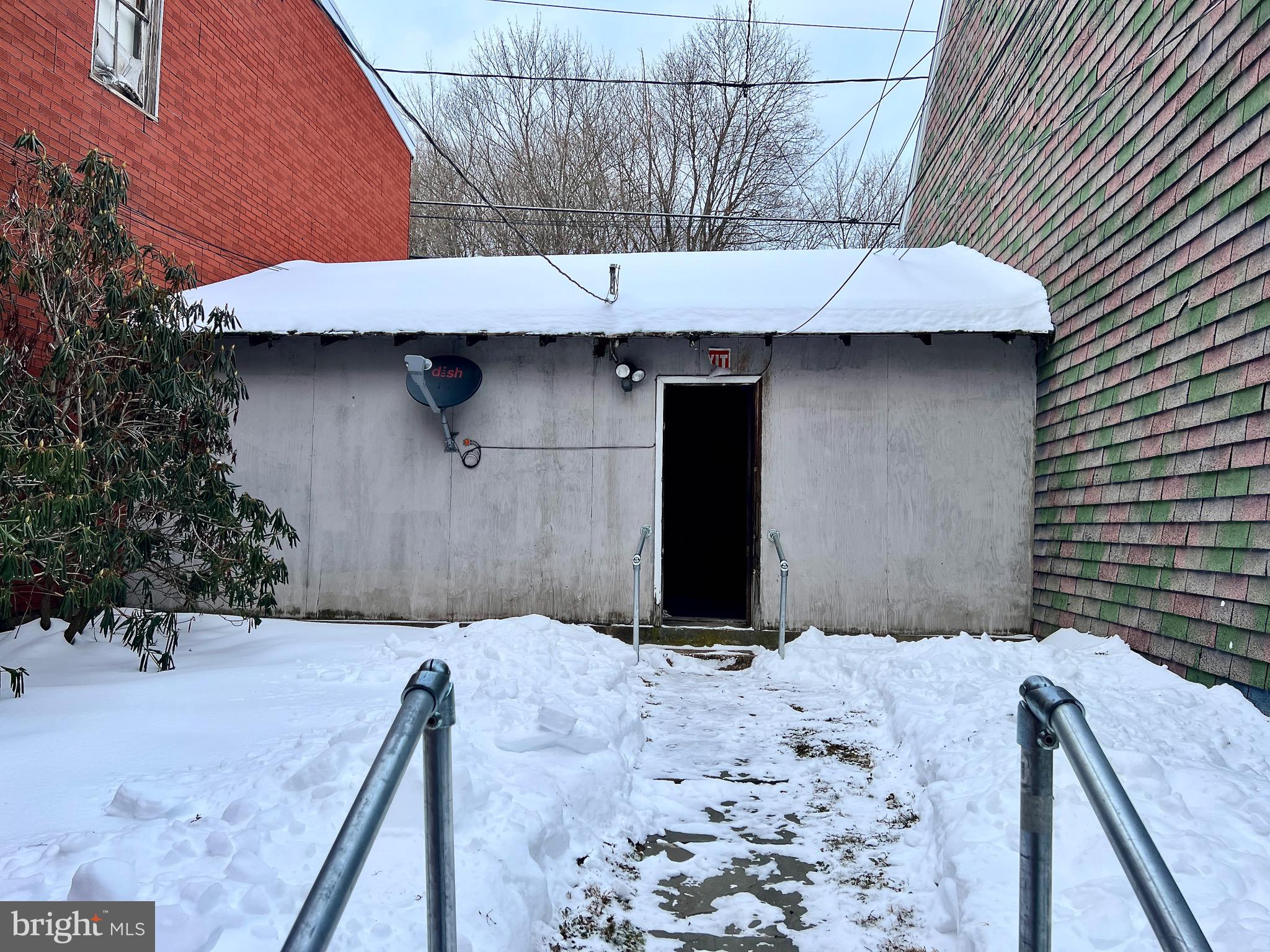 913 Centre Street Ashland, PA 17921 - Photo 15 of 36 Detached Oversized Garage