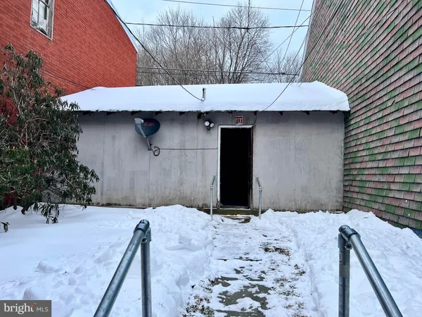 $199,000 | 913 Centre Street, Ashland, PA 17921