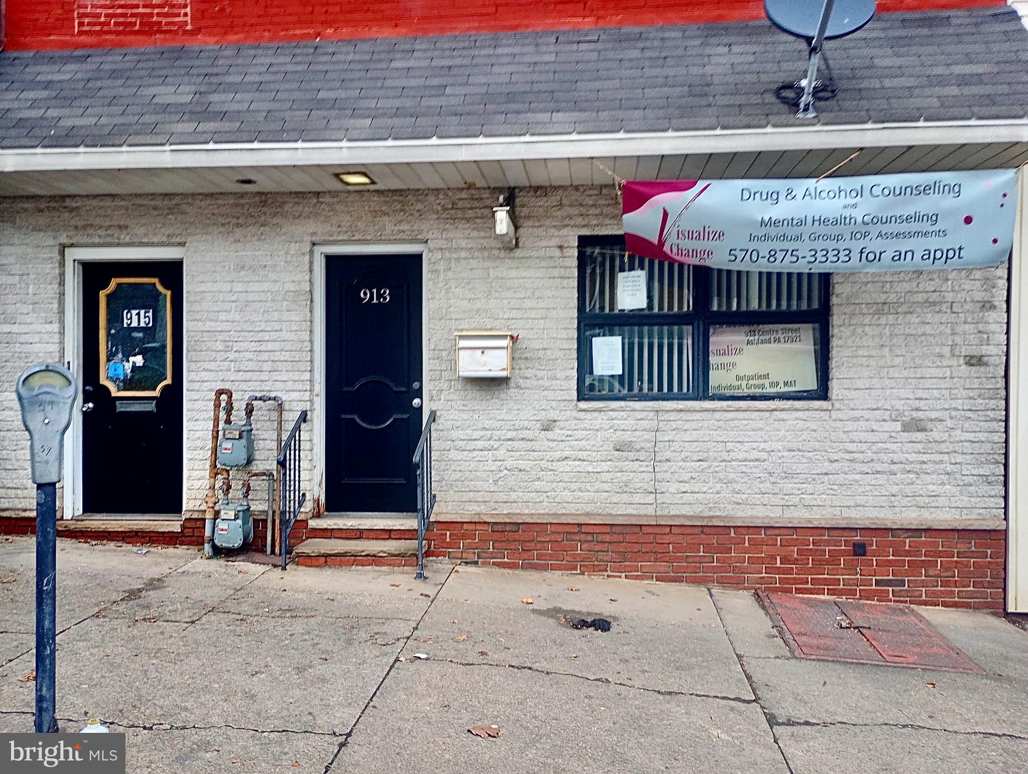 913 Centre Street Ashland, PA 17921 - Photo 2 of 37