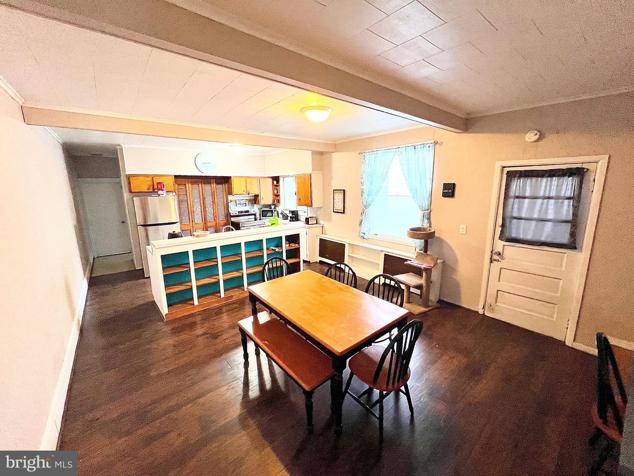 913 Centre Street Ashland, PA 17921 - Photo 23 of 37 2nd Floor Large Kitchen