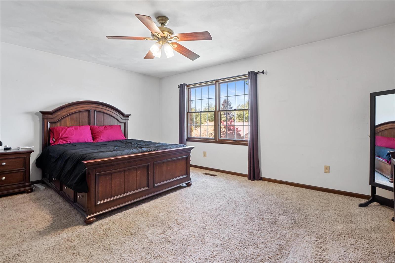 226 Hickory Ridge Belleville, IL 62223 - Photo 15 of 37 Gallery Image 15