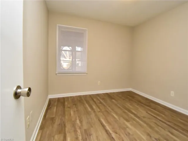 $1,200 | 1811 Saffron Place, Winston-Salem, NC 27127