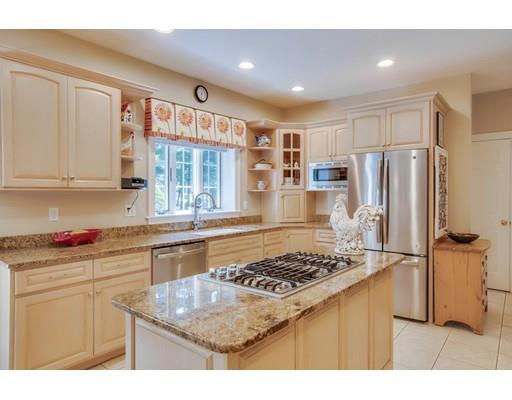 9 Davis Road Bedford, MA 01730 - Photo 2 of 42 Gallery Image 2