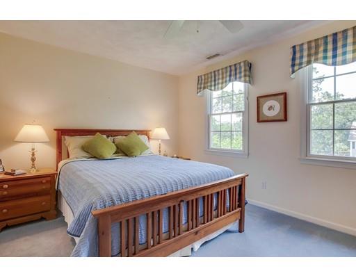 9 Davis Road Bedford, MA 01730 - Photo 27 of 42 Gallery Image 27