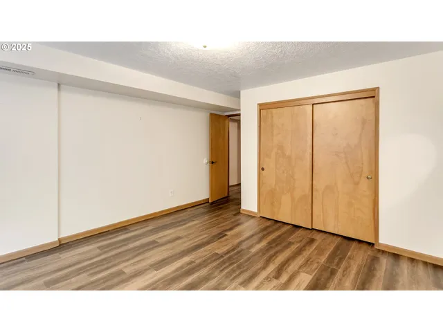 $799,990 | 19609 Southeast Wooded Hills Drive, Damascus, OR 97089