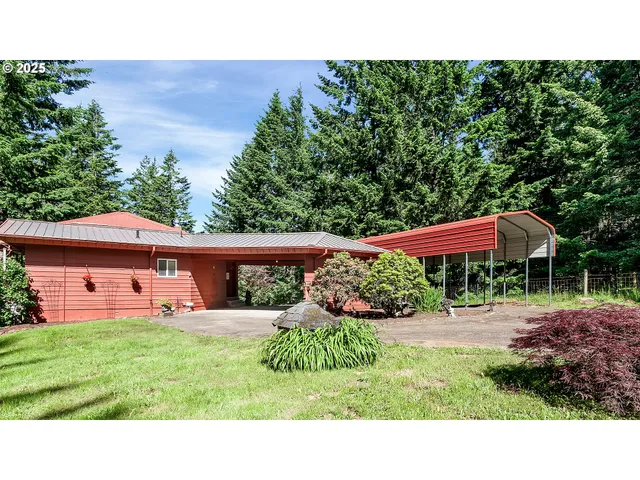 $799,990 | 19609 Southeast Wooded Hills Drive, Damascus, OR 97089