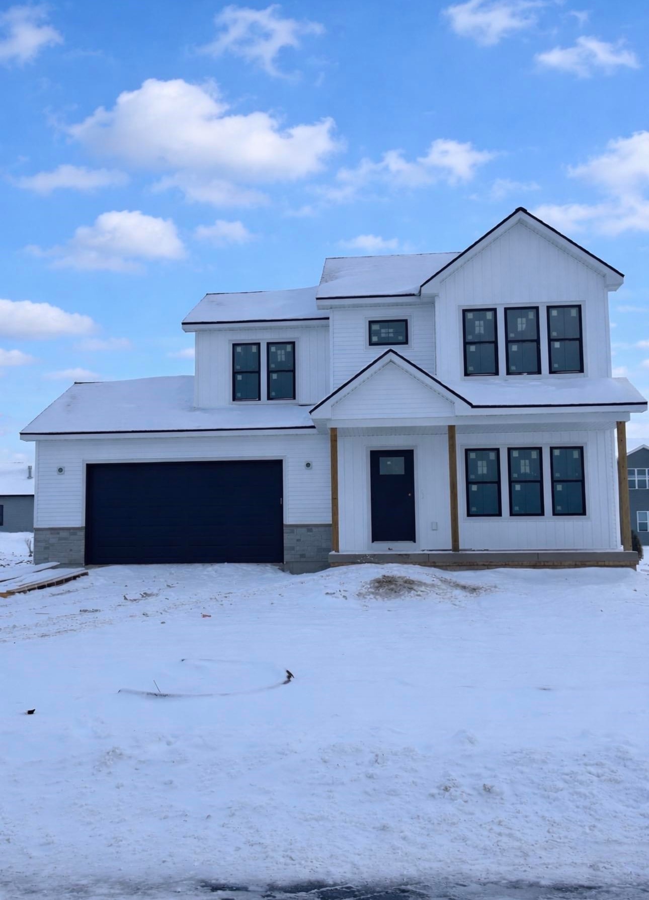 610 Clemens Arlington, WI 53911 - Photo 5 of 15